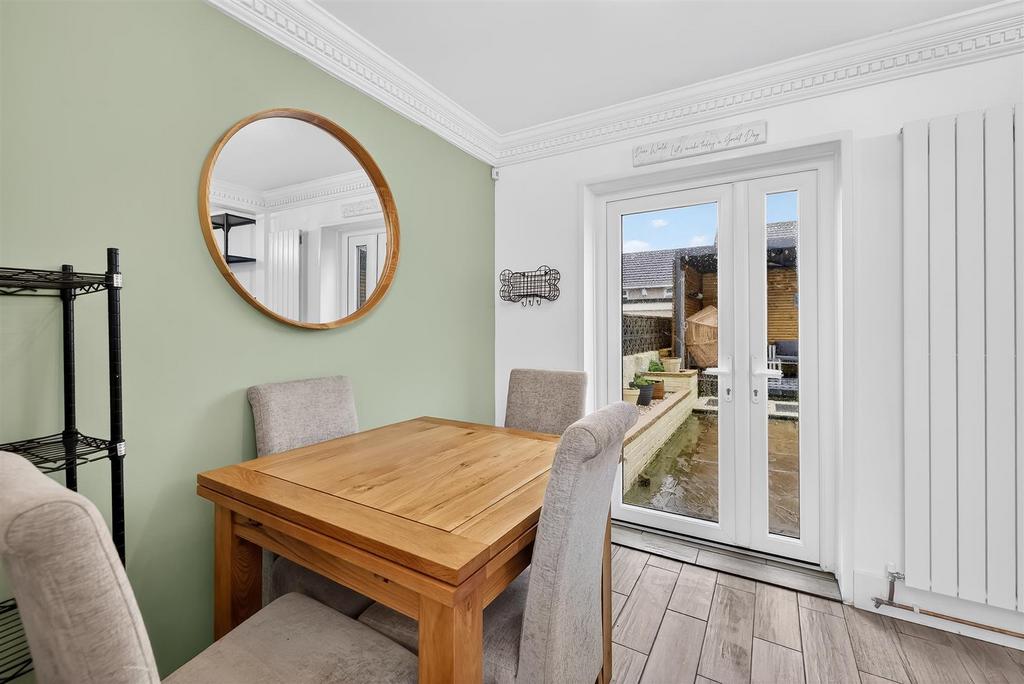 Kitchen/Breakfast Room