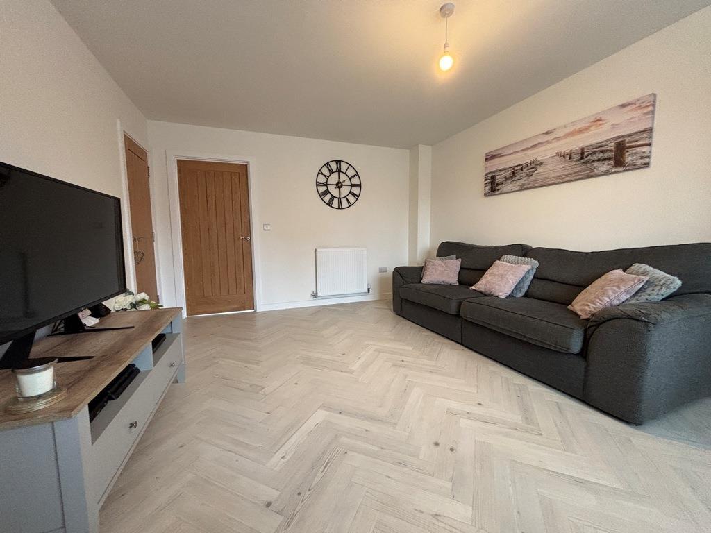 Sitting Room.JPG