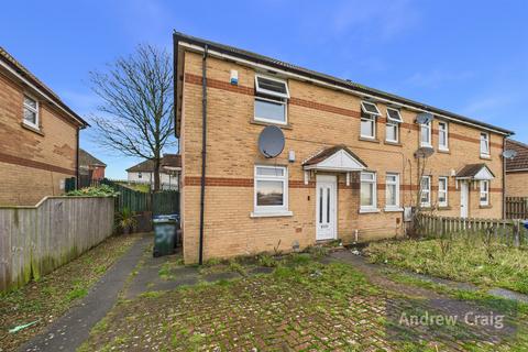 2 bedroom flat for sale, Fouracres Road, Cowgate