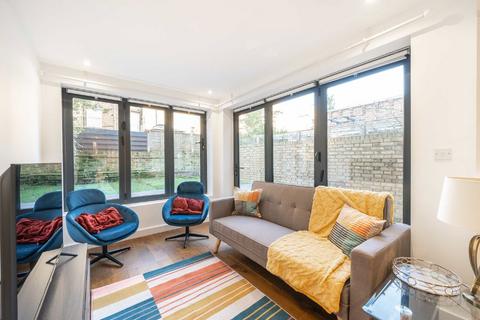 2 bedroom flat to rent, Ashmore Road, London W9