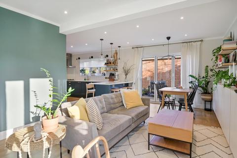 undefined, Hartham Road, London, N7
