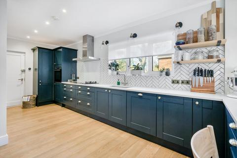 undefined, Hartham Road, London, N7