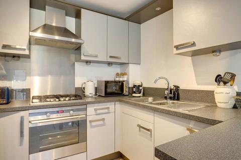 2 bedroom apartment for sale, Glendale House, Kidmore Road, Caversham Heights, Reading