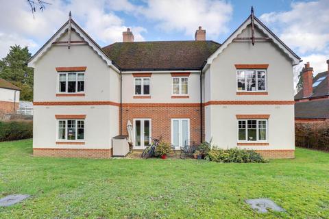 2 bedroom apartment for sale, Glendale House, Kidmore Road, Caversham Heights, Reading