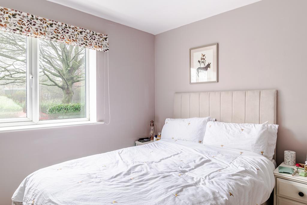 Bedroom1b