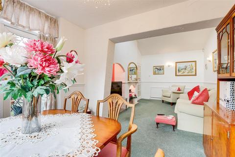3 bedroom semi-detached bungalow for sale, Orston Avenue, Nottingham NG5