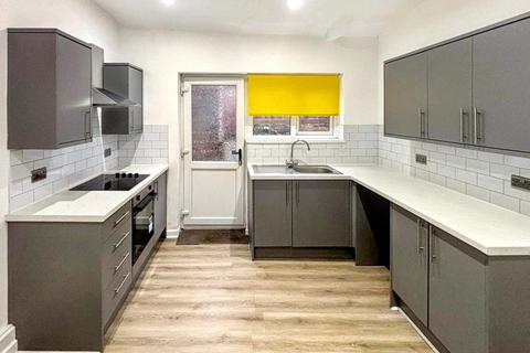 1 bedroom flat to rent, Ystrad Road, Pentre, Rhondda Cynon Taf, CF41 7PH