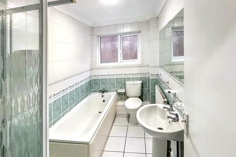 1 bedroom flat to rent, Ystrad Road, Pentre, Rhondda Cynon Taf, CF41 7PH