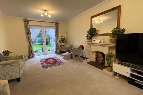4 bedroom detached house for sale, CHILDS HALL ROAD, GREAT BOOKHAM, KT23