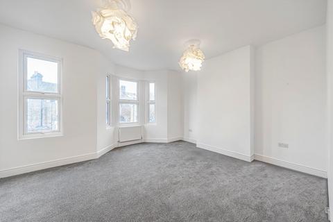 3 bedroom house to rent, Brockley Grove, London SE4
