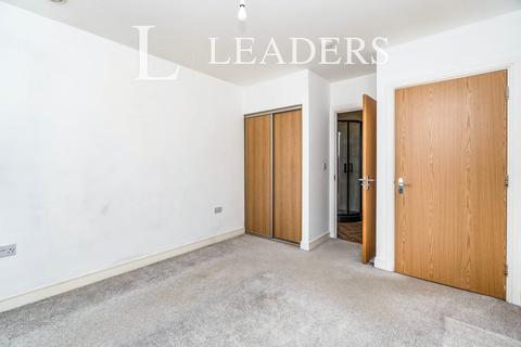2 bedroom flat to rent, Ocean Way, Southampton, SO14
