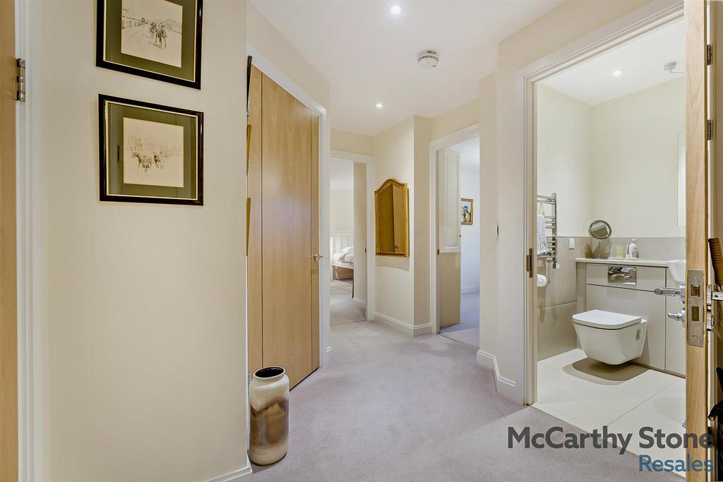 8676419-interior10-800.jpg