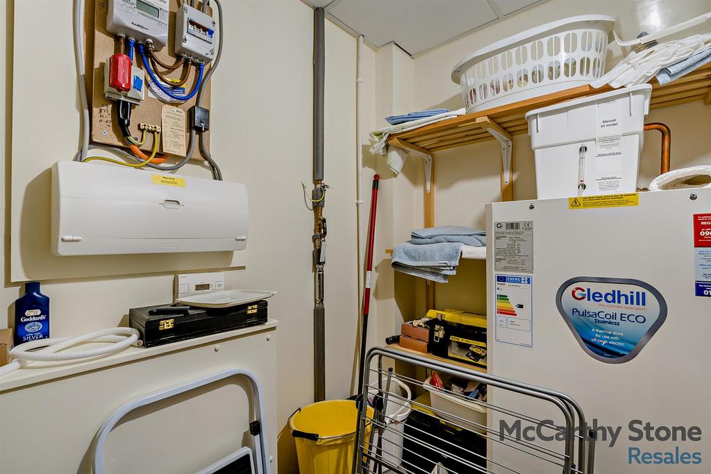 8676419-interior12-800.jpg