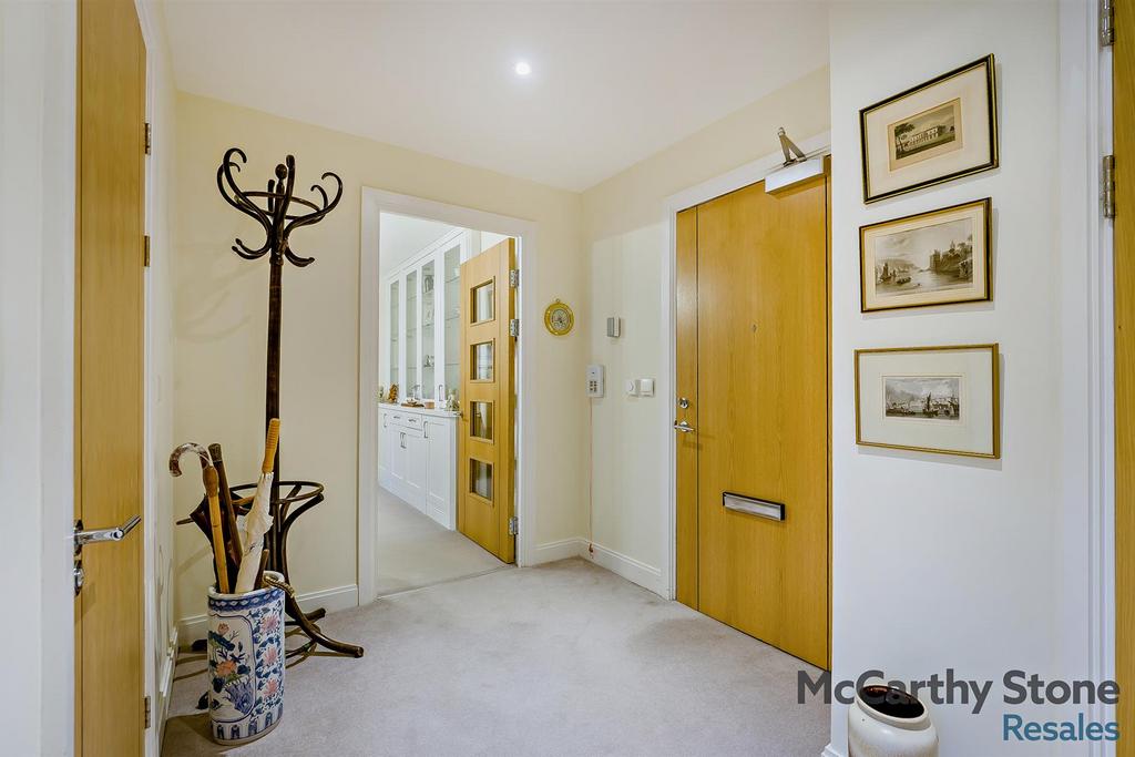 8676419-interior13-800.jpg