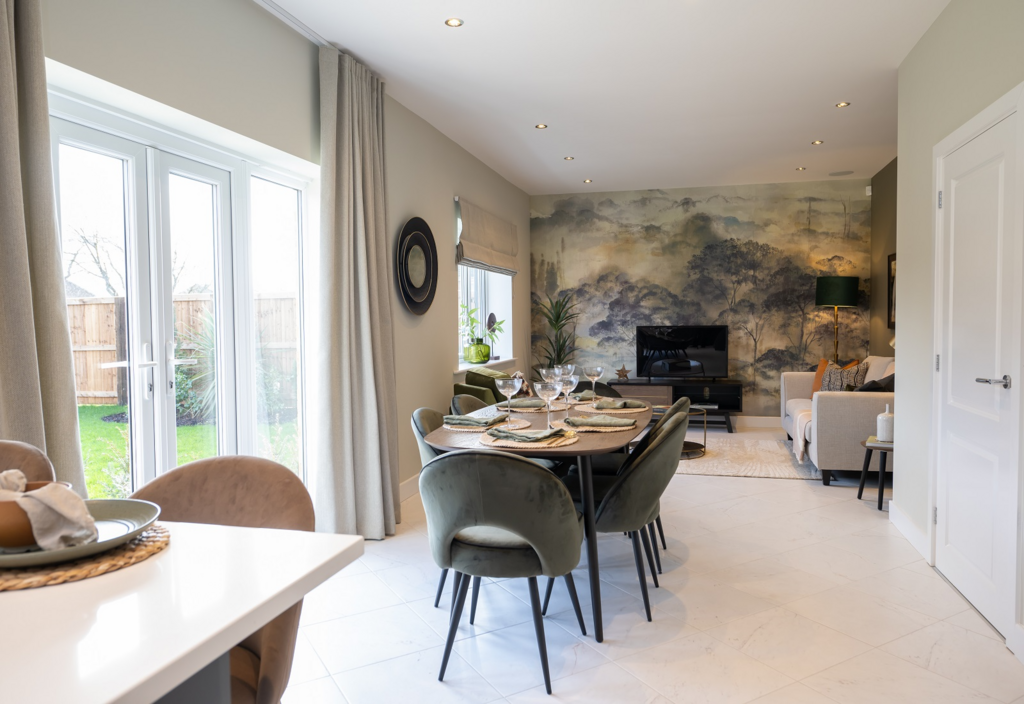 Open Plan Kitchen / Dining