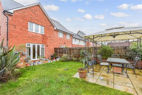 3 bedroom semi-detached house for sale, Carmelite Road, Aylesford, Kent