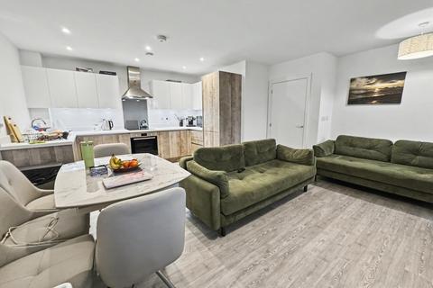 2 bedroom flat for sale, Kings Barton