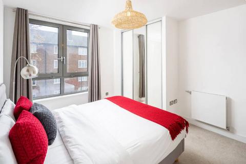 2 bedroom flat to rent, Silwood Street, Rotherhithe, London, SE16