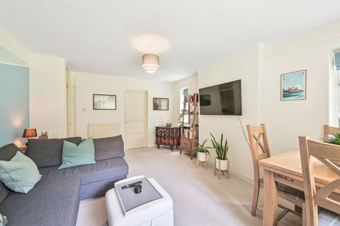 1 bedroom flat to rent, Burnbrae Close, West Finchley, London, N12