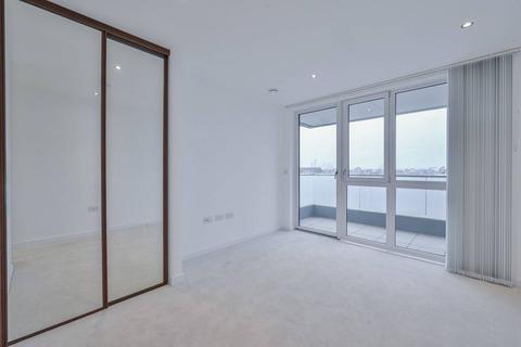 2 bedroom flat for sale, Glenbrook Apartments, Hammersmith, London, W6