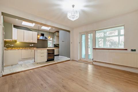 undefined, Kings Orchard, London SE9
