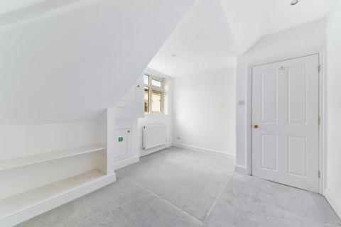 2 bedroom apartment to rent, The Gardens, East Dulwich London SE22