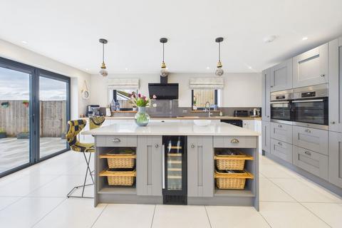 3 bedroom detached house for sale, Yorkley Wood, Lydney GL15
