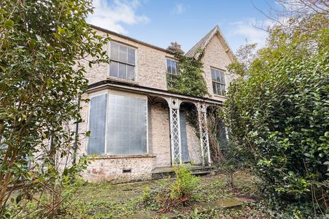 4 bedroom terraced house for sale, Glandwr, Park Crescent, Llanfairfechan, Gwynedd, LL33 0BE