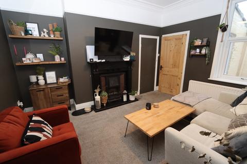 3 bedroom flat for sale, Belford Terrace, North Shields, Tyne and Wear , NE30 2DA