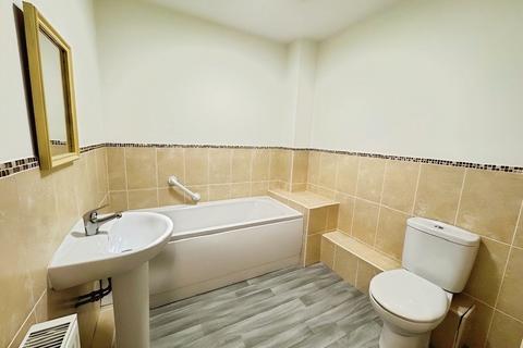 2 bedroom apartment to rent, Blackpool Old Road, Lancashire FY6