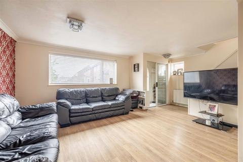 undefined, Barton Road, Langley
