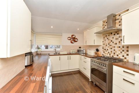 3 bedroom terraced house for sale, Aisher Road, London