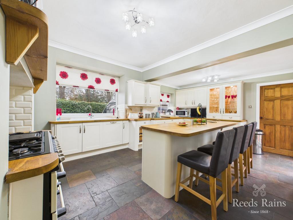 Breakfast Kitchen