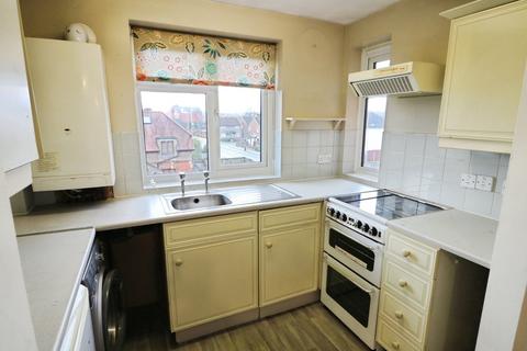 2 bedroom apartment to rent, New North Road, Ilford IG6