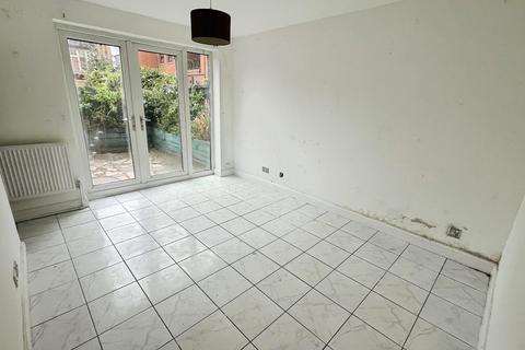 1 bedroom apartment for sale, Martlesham Walk, Greater Manchester M4