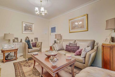 undefined, St Augustines Avenue, Southend-on-sea, SS1