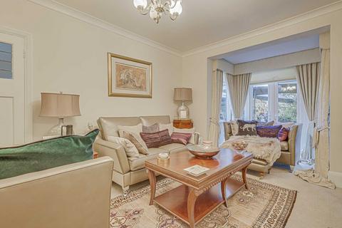 undefined, St Augustines Avenue, Southend-on-sea, SS1