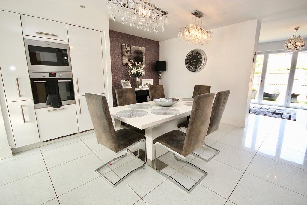 Kitchen/ Diner