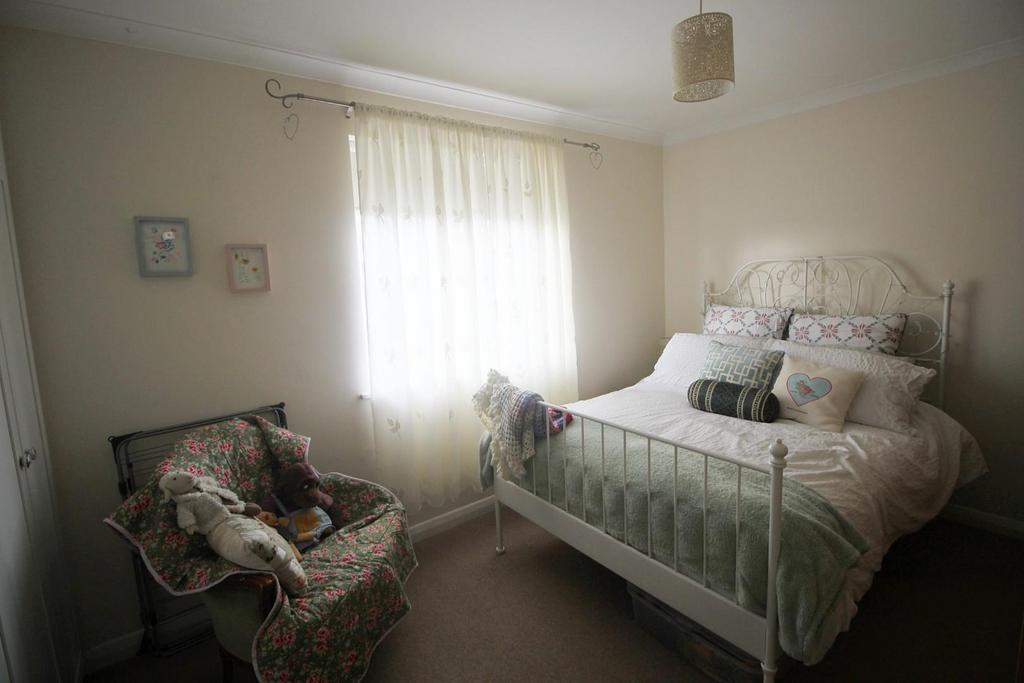 Bed 2.JPG