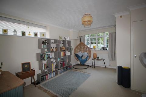 5 bedroom detached house for sale, Sellwood Road, Netley Abbey, Southampton
