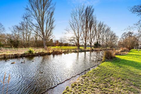4 bedroom terraced house for sale, Provis Wharf, Aylesbury HP20