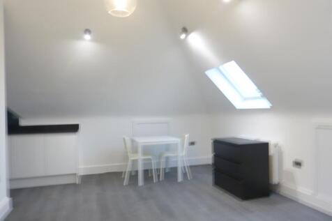 85138 flat neeld crescent london greater london n
