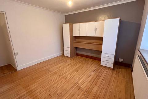 undefined, Waunarlwydd, Swansea SA5