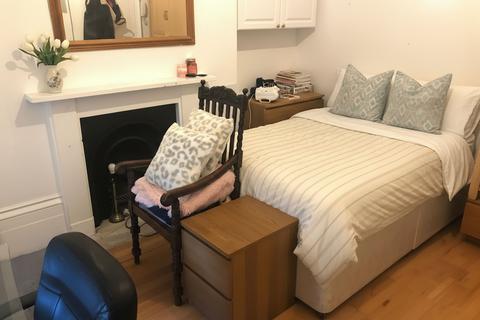 1 bedroom in a house share to rent, Lansdowne Place, Hove, BN3