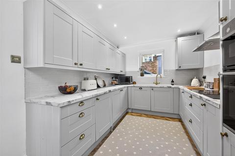 4 bedroom terraced house for sale, Thornbury Park Avenue, Plymouth