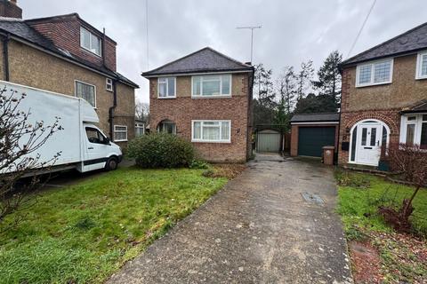 undefined, Ashford TW15