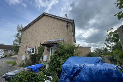 1 bedroom cluster house for sale, 12 Constable Close, Halesworth, Suffolk IP19 8TW