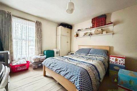2 bedroom terraced house for sale, Kingsley Road, Kent ME15