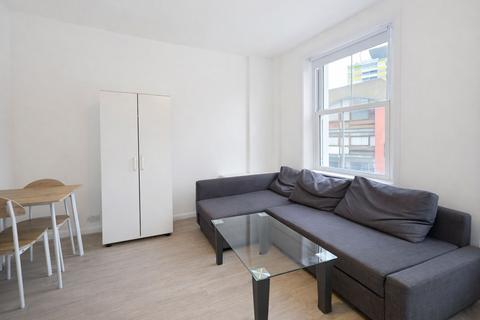 1 bedroom flat to rent, Goswell Road, London, EC1M