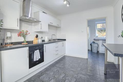 3 bedroom private hall to rent, Winchcomb Road, Norwich NR2